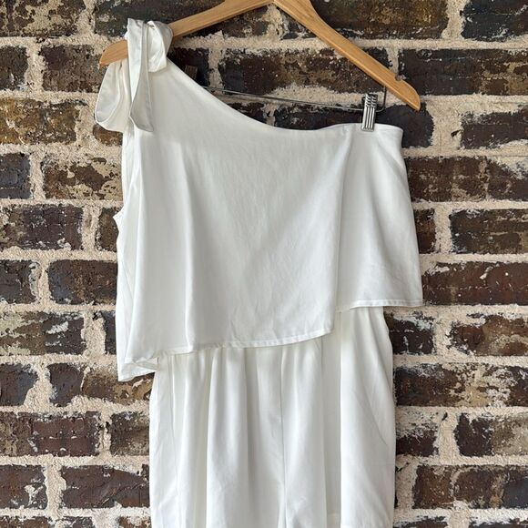 Lulus Destined for Chicness White One-Shoulder Romper Size Medium - Picture 3 of 7